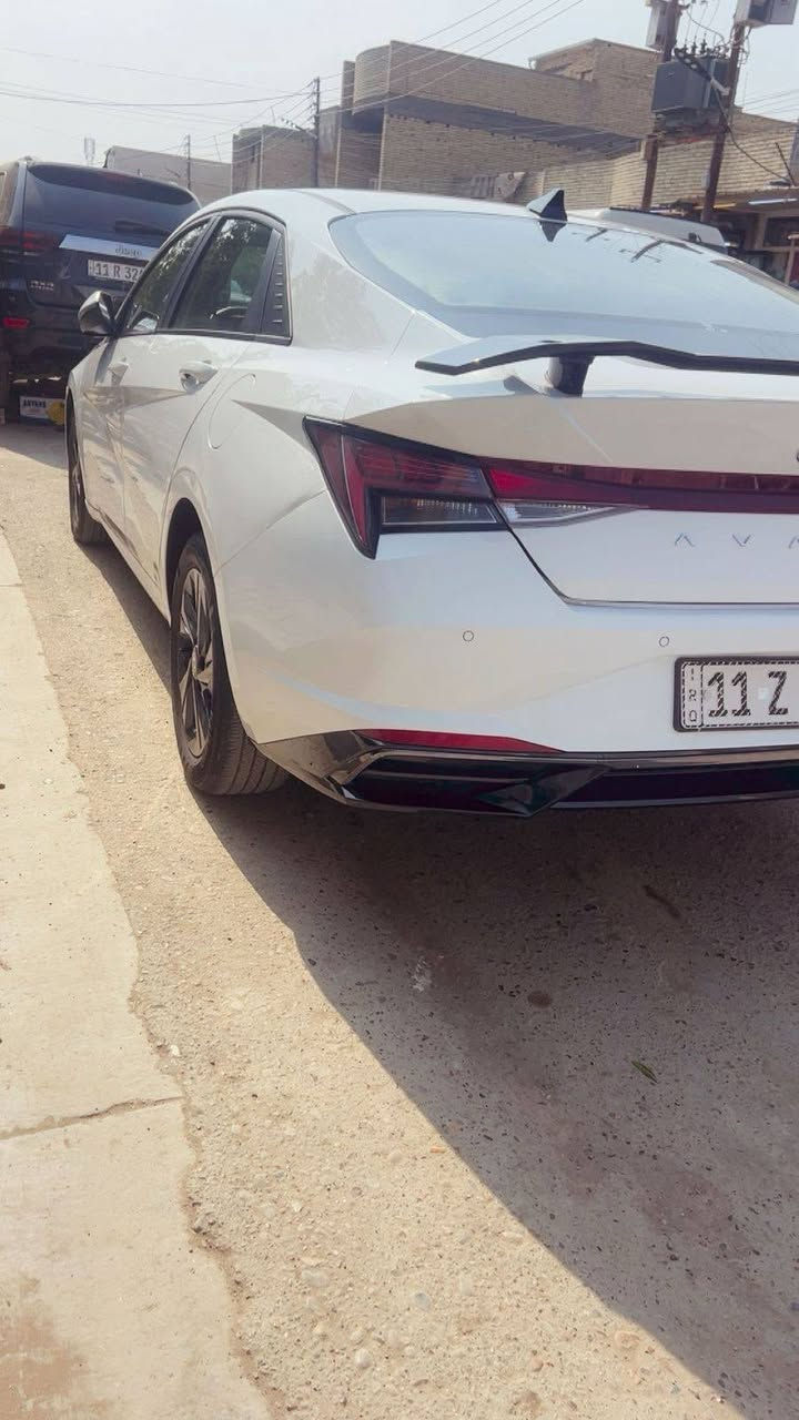 النترا موديل 2023 وارد كوري(افانتي) 

السعر  157  مع مجال بسيط

محرك 1600

المواصفات :-
دبل بصمة سويج
السياره بصمه
انظمه قياده بيها (normal smart sport) 
ايرباك عدد4 
شاشه كبيره تدعم ابل كار بلي /اندوريد اوتو
كشنات جلد اسود
سماعات عدد 7
تبريد يخبل ثلج ❄️ 
كشنات الكشن مال سائق تدفئه تبريد كشن الراكب الي بصف السائق تدفه
كامره خلفيه
حساسات  خلفيه
رادار امامي
قياده ذاتيه
مرايات شفط
اشاير مري
تدفئه ستيرن
مثبت سرعه
مانع انزلاق
تحديد مسار
مري شفط واشاره
اوتو هولد
أصل بانزين
هاند بريك دكمة
تشغيل عن بعد
و السياره بيها بعد مواصفات
السياره باسمي تحويل ثاني يوم
بغداد الشعب
*********** واتساب 
*********** بغداد, العراق
