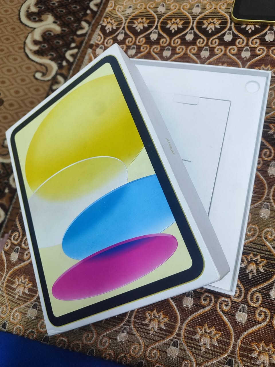 ايباد 11
فول فول
مستخدم 5 اشهر فقط
باقي من ضمان 7 اشهر 
ضمانة ينتهي بشهر تاسع
بطارية اليوم صار 99%
ملاحظة:-كامل الغراض
السعر خاص لان اهواية يكسرون بالحلال
لون ليموني
مكاني كركوك
رقمي ***********
واتساب وماسنجر مفتوح 24 ساعة
