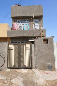 بيت المساحة ١٠٠م طابوسند ٢٥تحويل تحويل بسم المشتري يحتو عله ٣غرف نوم و...