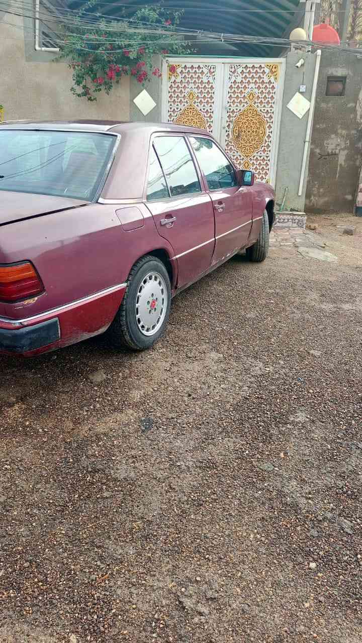 للبيع مارسدس دب موديل 1991محرك محور بطه الاتصال على هذا رقم الهاتف ***********مما متواجد على فيس بوك مكان سياره محافظة الديوانية ماعرفت أقره تعليقات
