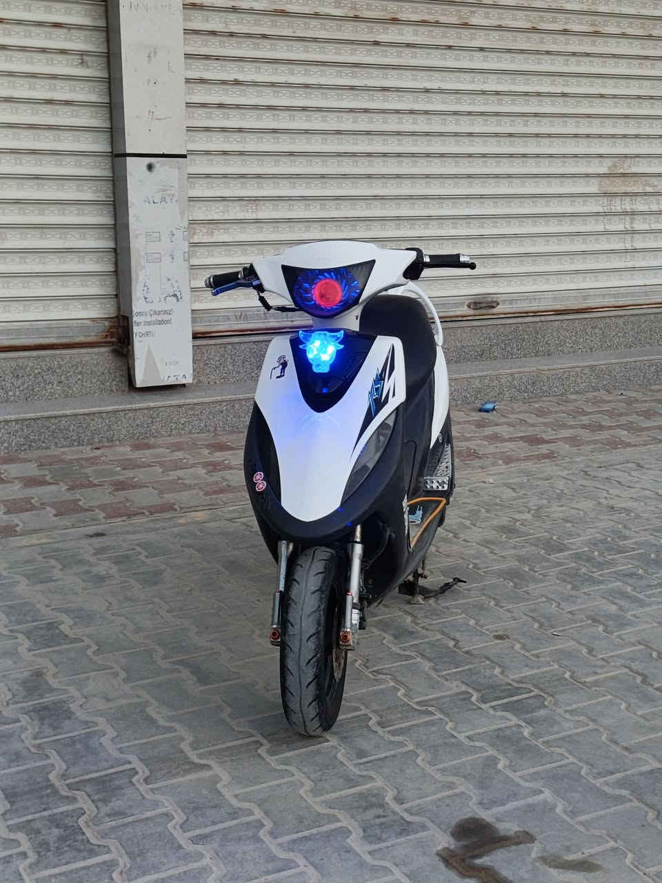 ماكس عدلع لبيع سعر 650 وبيه مجال قليل لشرايه


**إذا كنت صاحب هذا الإعلان وتريد حذفه لأي سبب، رجاءا أرسل رسالة إلى الدعم الفني**