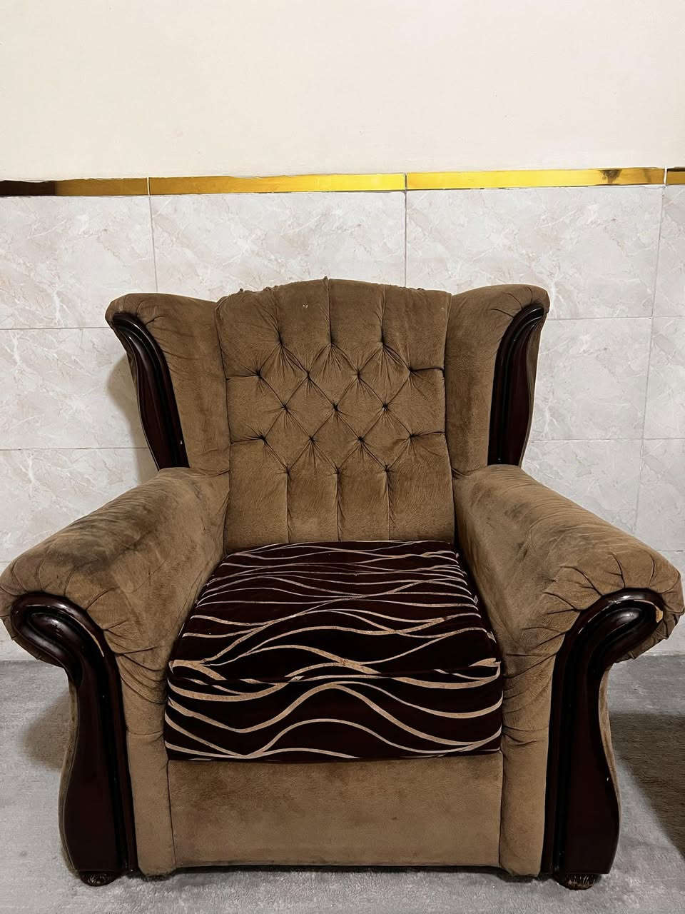 تخم 5مقعد وميز طعام سعر اثنينهم 200الحريه


**إذا كنت صاحب هذا الإعلان وتريد حذفه لأي سبب، رجاءا أرسل رسالة إلى الدعم الفني**