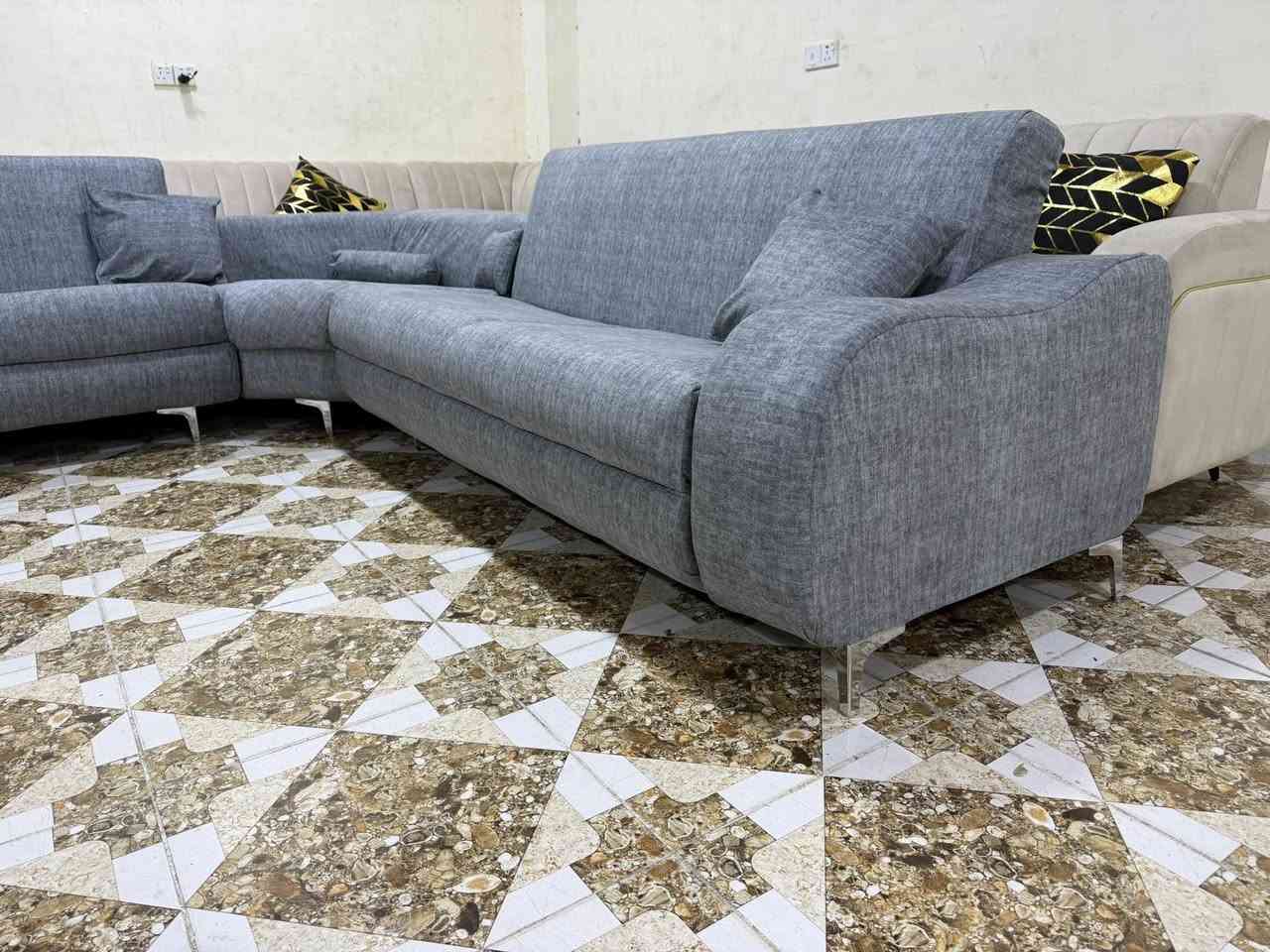 قةنةفةيكي ئيلي توركي 
شاهانة فولViP بيعيب 
لؤك لؤك  بؤفرؤشتن 
ژم***********
شوين كةلار
