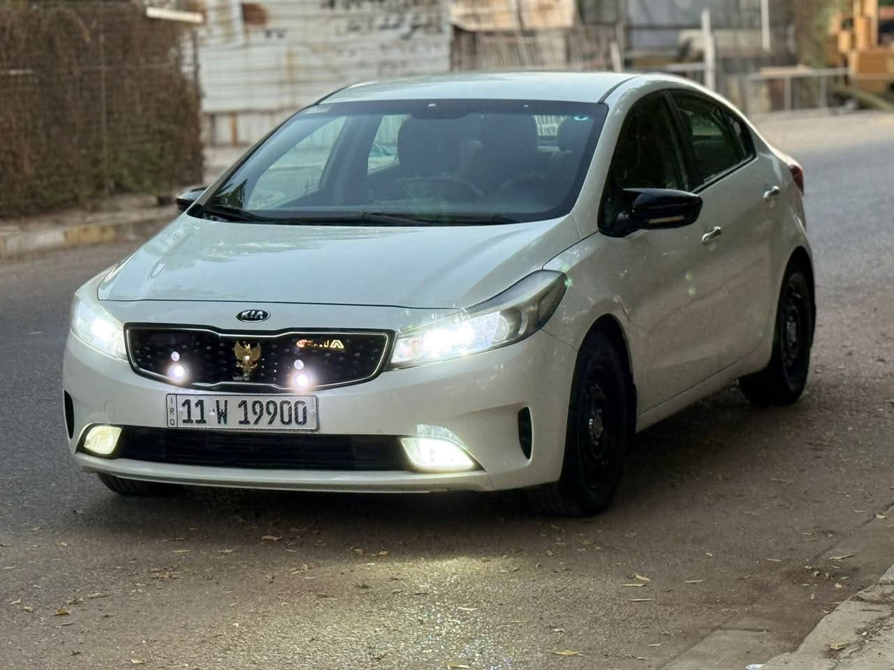 السلام عليكم كيه فورتي واراد امريكي 2017حادثها بنيد وقماره  وبلعراق باب مصبوغ    انضمة قياده ايكو وسبورت سياره حلوه   سورنار بلمنشور 
ونضيفه مكينه  2000  سعره107 قفل مكاني بغداد الزعفرانيه رقمي ***********
