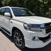 لاندكروز موديل 20 بريم اصل ماشيه34 الف حقيقي مكفوله ماعده بنيد مبدل بد...