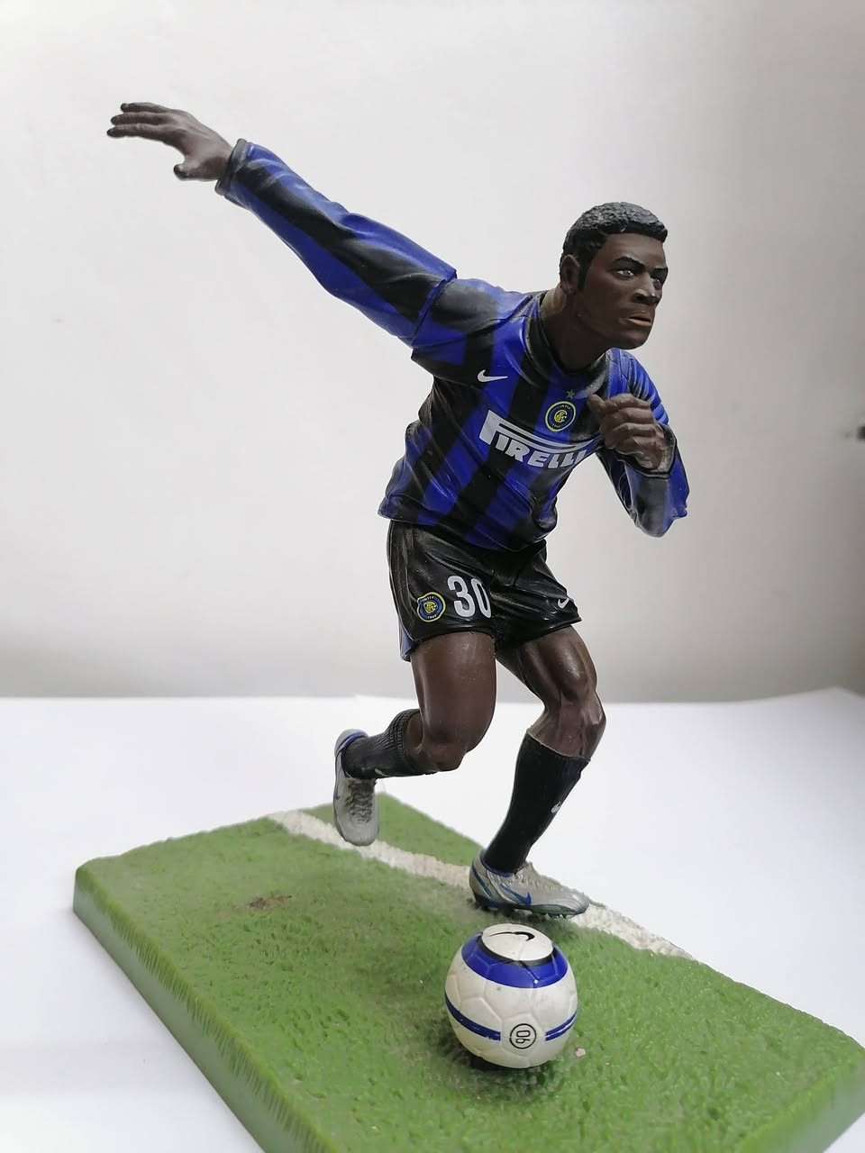 لعشاق الانتر و ليفربول شخصيات لاعبين كرة قدم (لويس غارسيا - مارتينيز) اصلية 
المادة : بلاستك ضد الكسر... تفاصيل دقيقة جداً في الملامح والتجهيزات
الارتفاع : 17 سم
السعر :  30000 الف دينار القطعتين
للحجز والاستفسار مراسلة الصفحة


**إذا كنت صاحب هذا الإعلان وتريد حذفه لأي سبب، رجاءا أرسل رسالة إلى الدعم الفني**