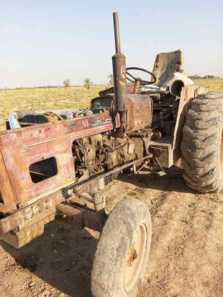 عنتر 71للبيع جاهزة من كلشي نكرة سلف بدون اوراق سعر معة العربانة قلاب 2500عنوان خان بني سعد ***********
