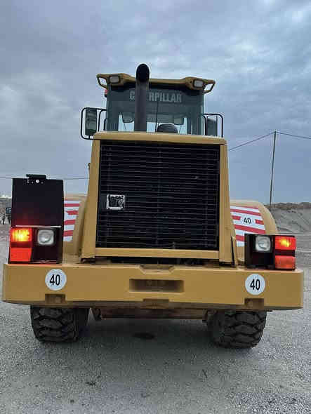 السلام عليكم ورحمة الله 

للبيع شفل كتر بلر 938G
موديل 2004 
منفيست بصره 
ساعات العمل 11.000 ساعة 
جاهز للعمل 
للاستفسار اكثر اتصل 
***********
***********
