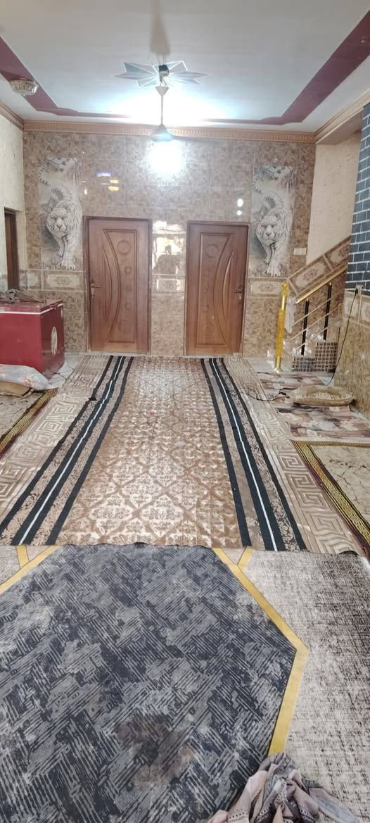 سلام عليكم من رخصت ابو الكروب بيت اللبيع طابو زراعي سند ٢٥ مساحة ٩٠٠م يتكون من ٣غرف نوم وصالة واستقبال ومطبخ حار وبارد وصحيات داخلية وخارجية خدمات كاملة كهرباء وماء اسألة وتبليط العنوان طريق السنية قرب جامعة جديده الاتصال على الرقم ***********
