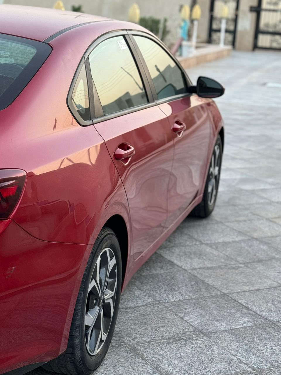 سلام عليكم فورتي للبيع مديل 2019سياره حره بدون حادث (غرق) ماشيه 99 الف حداديه نص عمر والسياره جاهزه السعر 119 وبيها مجال بسيط المكان البصرة الصالحيه رقم الهاتف ***********
