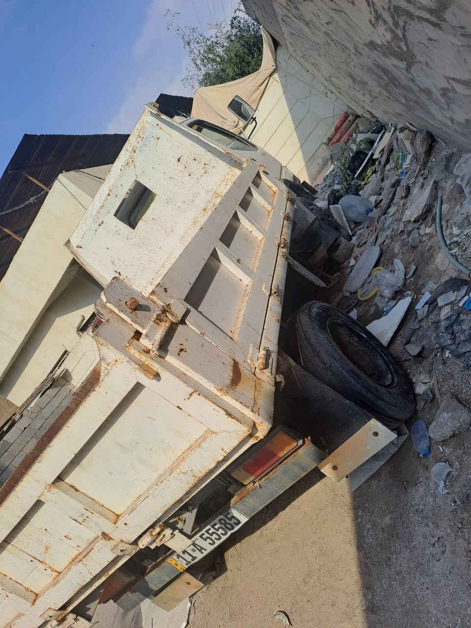 للبيع 2011
***********
