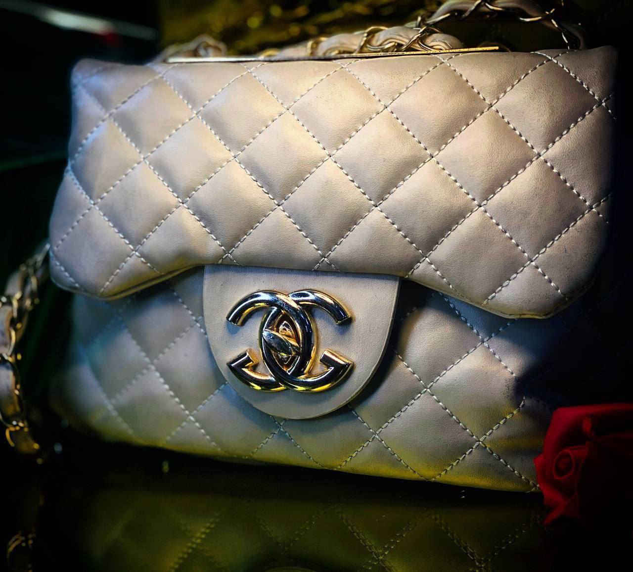 توجد لدينا خدمة توصيل جميع محافظات العراق 4 آلاف فقط


**إذا كنت صاحب هذا الإعلان وتريد حذفه لأي سبب، رجاءا أرسل رسالة إلى الدعم الفني**