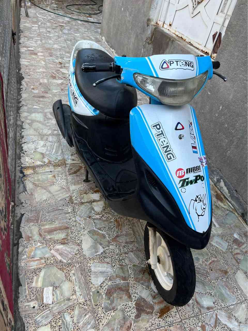 دراجه ماكس منغولي الداجه جديده من اشتريتها لحد الآن ما فاتحها اشتريتها من صديقي وما فحصت الدراجه جديده بمعنى الكلام الدراجه عجبتك تسوقها عجبتك تنطيني فلوسي والله وياك مو تجي وره يوم يومين وكتلي والله تعال رجعها 
السعر 850 وبيها مجال 
الرقم بي بس واتساب *********** القرنة, البصرة
