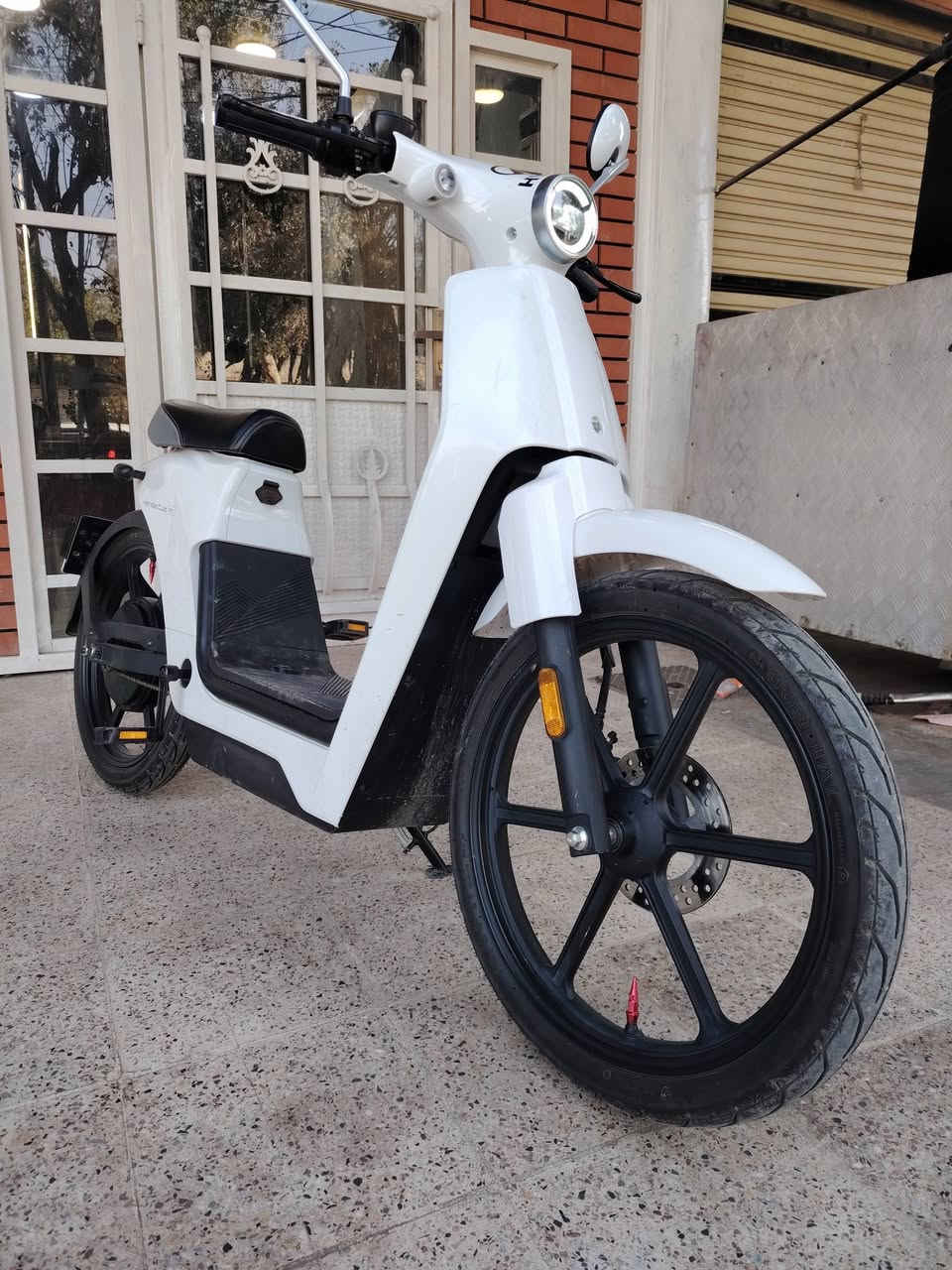 السلام عليكم حبايبي رمضان كريم د دراجه شحن ايثيوم بطاريه ليثيوم دراجه خير  ***********
