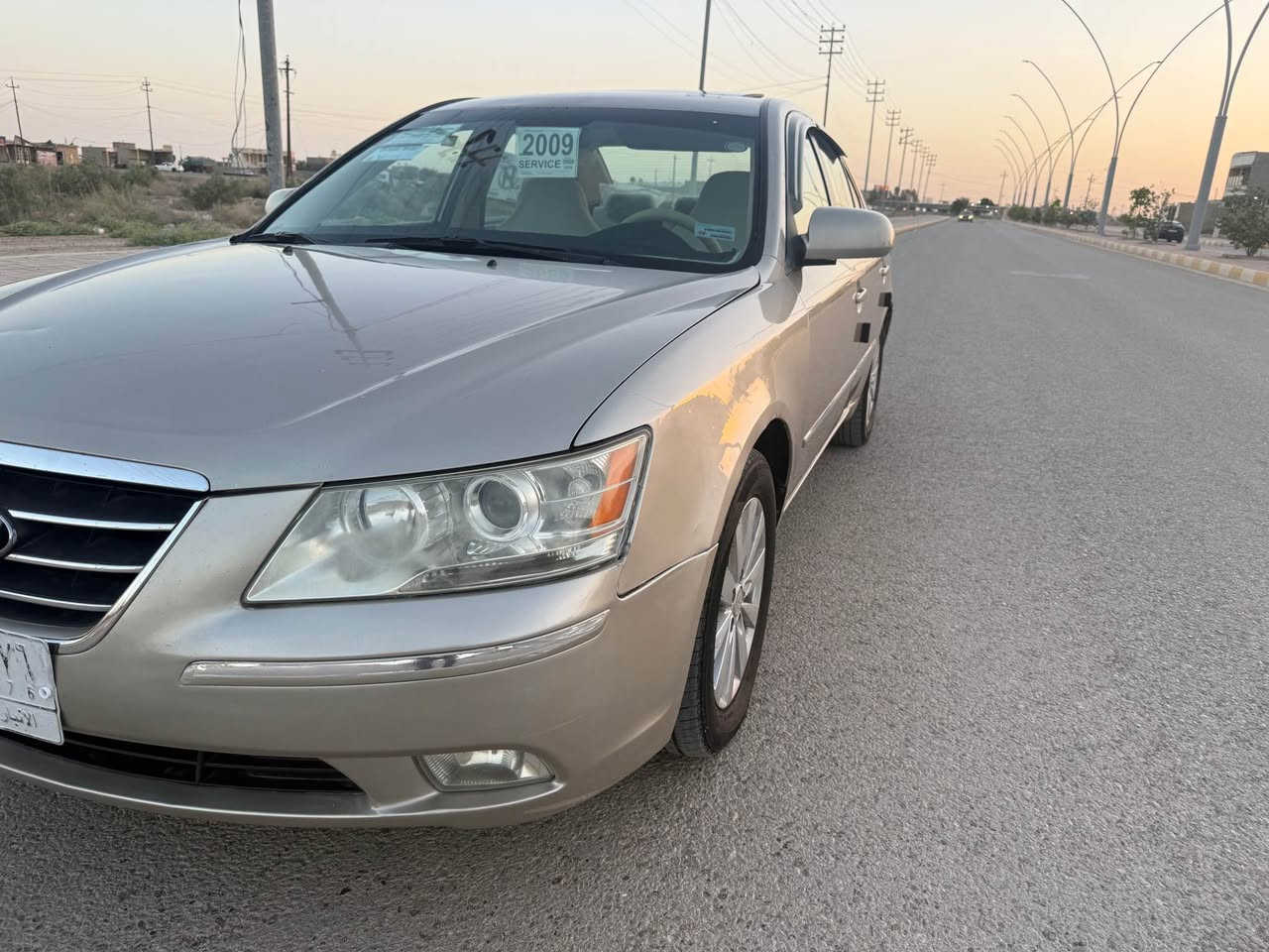 يالله السلام عليكم *********** هونداي سوناتا موديل ٢٠٠٩ وارد أمريكي ليبل واحد فول مواصفات حتى الكشن كهرباء رقم الأنبار تحويل مباشر سيارة حلوة وجاهزة من كلشي تبريد ثلج والتفاصيل موجودة بالسونار ويه الصور السعر  (  ١٠٩  ) وبيها مجال جداً بسيط رجاءً الشراي يتصل بيع نقد او مراوس حسب القناعة مكاني الأنبار الرمادي *********** الرمادي, الأنبار
