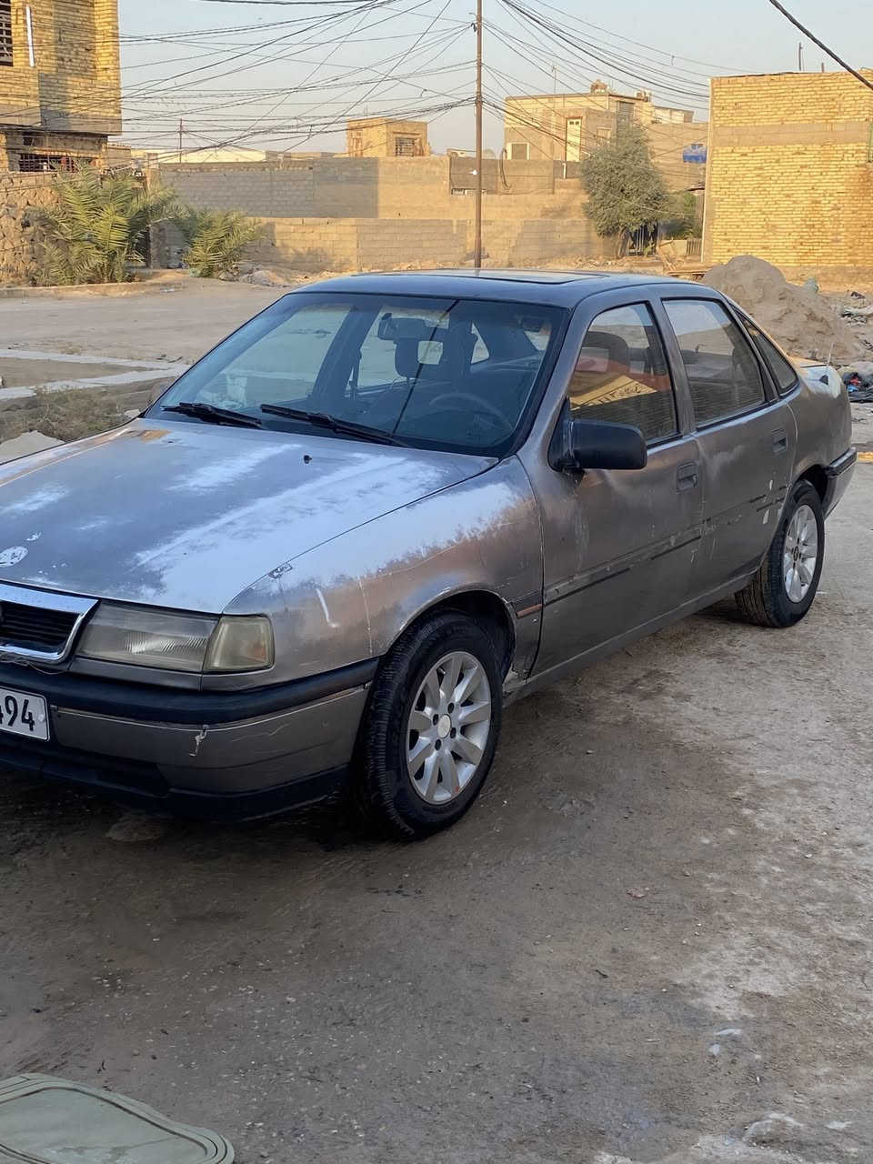 سلام عليكم سياره اوبل للبيع. مديل 91     سياره ما ناقصه شي   عوزها بس بطاين لماميات فقط  محرك 20    ***********
