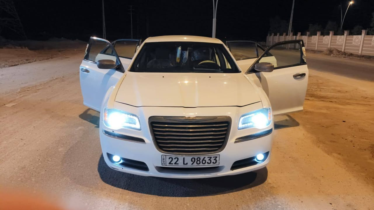 السلام عليكم اوباما موديل ٢٠١٤ ادوات كصه جنطه متوم وكامله طبق الاصل مكينه ٣٦٠٠ سياره من كلشي تبريد تدفئه السعر ٦٥ وبيها مجال قليل لاستفسار *********** العنوان بصره شط العرب اخوان مكلف بلنشر اتصل علئ الرقم
