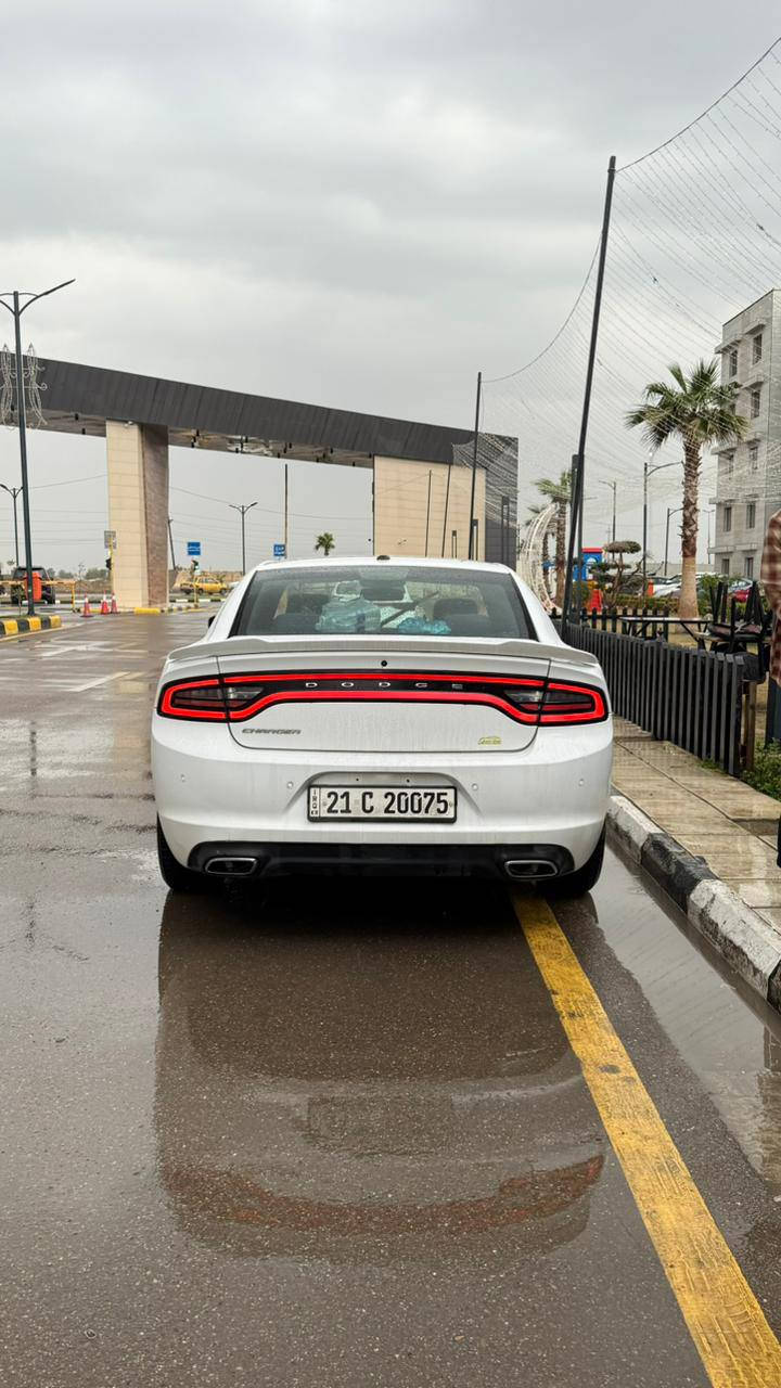 السلام عليكم  كلين 
جارجر مديل 2015 السيارة كفاله عامه عده بارد بالباب وكارتات بسيطة  رقم سليمانيه هزه أرقام جدد  السياره جديده عله وضع الشركه ما تصرف عليها الف ماشيه 218 السيارة كندي  ما مشتغله خط تخم تاير جاهزه سياره   السيارة شرط التحويل مكاني الديوانية حي الجامعه الاستفسار ***********
