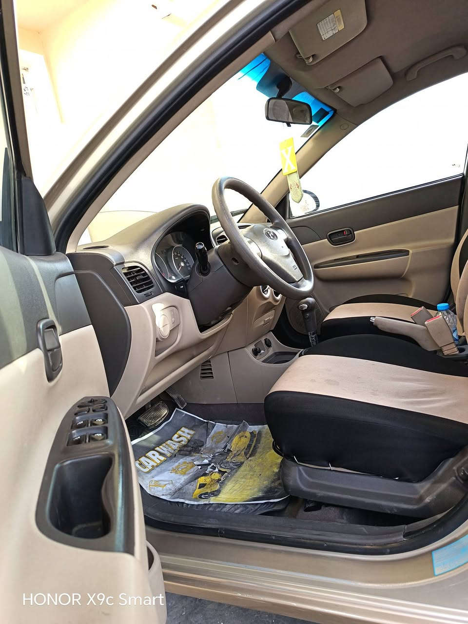 السلام عليكم
اكسنت خليجي  ٩

كير محرك تبريد صدر كله جديد
السياره ماشيه ١٦٠ حقيقي
علما السياره استخدام شخصي
بيها  اربع قطع رش
بدون اي دواخل ولا تبديل ولا فتح
رقم بغداد دولي سنويه هزه كله جديد
بأسمي
٧٧
مكان بغداد
***********
