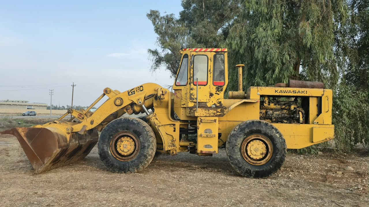 للبيع شفل80/موديل86/منفيس دخول زاخو/محرك وكير علشركه/السعر84ورقه
شفل جاهز للعمل دفع ورفع فول وعلفحص السعر84ورقه 
مكينه وكير واكسلات علفحص/قماره بلاديه/كيله نضيفه
***********//***********ديالى كنعان معرض الزهيري.
