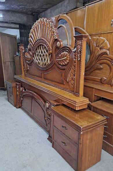 يعلن معرض الخفاجي عن وجود غرفه نوم مستعمله تسكام ونظيفه داخل وخارج صاج 5مليم ملحق داخلي ارتفاع الكنتور مترين ونص الغرفه نضافته 100في 100دنك جاوي حجل جاوي كل هاي المواصفات 950 الف وبالعافيه عل تكون من نصيبه للاستفسار اكثر 
***********
***********واتساب
