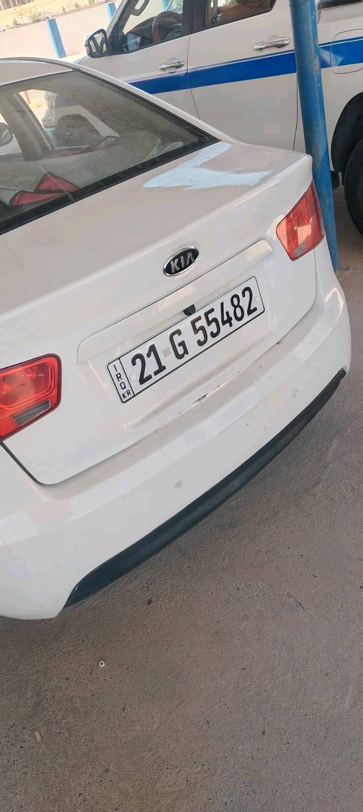 سيراتو 2011
رقم سليمانيه الجديد
هزه جديده وسنويه لل2030 باسمي
مكان سياره بغداد
لون ابيض خليجيه مصبوغه حزام
تخم تاير جديد 
حساس خلفي
مري كهرباء
داخل لونين كشنات وبطاين
مبدل كير جديد
تبريد وتدفئه شغال
محرك 1600 
كير 6 نمر
تحكم ستيرن
  دواخل بلاديه من سيدي ودوشمه بلاديه
السعر ب88 مستعجل على البيع
***********
عمر