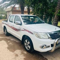 هايلكس ٢٠١٤ • ماشيه ١٨٠٠٠٠ • ديالى