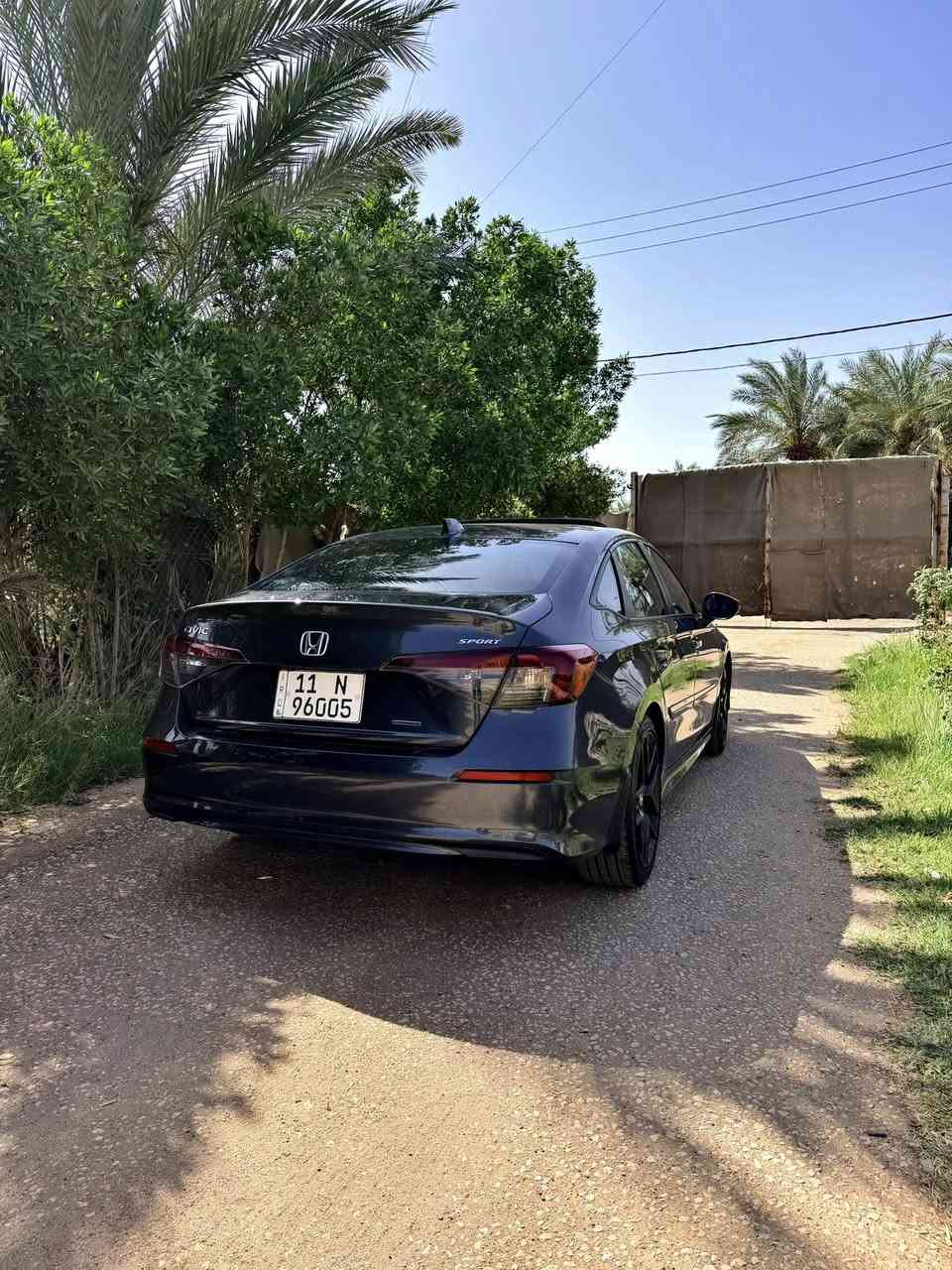السلام عليكم 🚗
For Sale: 2025 Honda Civic Sport Hybrid — Sport Hybrid

محرك Hybrid سعة 2.0 لتر• قوة 200 حصان• عزم ممتاز واستجابة قوية• ناقل حركة E-CVT• نظام دفع أمامي FWD• صرفية اقتصادية جدًا مع أداء رياضي

⸻

🛋️ الداخلية والراحة• شاشة ترفيه حديثة• Apple CarPlay + Android Auto• تشغيل بصمة• فتحة سقف كهربائية• مقاعد رياضية مريحة• مكيف Dual Zone• شاشة عدادات رقمية• USB-C + نظام صوت ممتاز• خامات داخلية مرتبة وعصرية

⸻

🛣️ الشكل الخارجي• فئة Sport Hybrid• جنوط رياضية 18 إنش• إضاءات LED كاملة• تصميم رياضي شبابي وأنيق• لمسات سوداء سبورت

⸻

🧠 الأمان والتقنيات• Honda Sensing• مثبت سرعة ذكي• Lane Assist• مراقبة النقطة العمياء• كاميرا خلفية• أنظمة أمان متكاملة

⸻

• سيارة عملية جدًا ومناسبة للاستخدام اليومي والسفر• تجمع بين القوة، الصرفية، والتكنولوجيا• سواقة هادئة وثبات ممتاز

⸻

السيارة بحالة ممتازة جدًاجاهزة للفحص وما تحتاج أي صرف

💰 السعر:142
📍 الموقع:بابل
📞 للتواصل:***********
