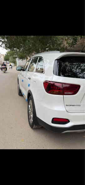 سورنتو 2019 
خليجي
ماشية 93 الف
السيارة مابيه صبغ فقط باب خلف باب الصدر مكانين بارد قبق صندوق على كد اصبع بارد
كير و مكينة مكفوله و السيارة حال جيد
مواصفات بانورامه هند بريك بصمه اربع كامراة كشنات جلد رقم *********** بغداد
