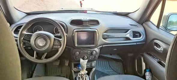 جيب رنكيد موديل 2021 مكفوله كفاله عامه بيه فــقــط بارد بطرف الجاملغ الامامي السعر 165باسمي تحويل مباشر
***********
