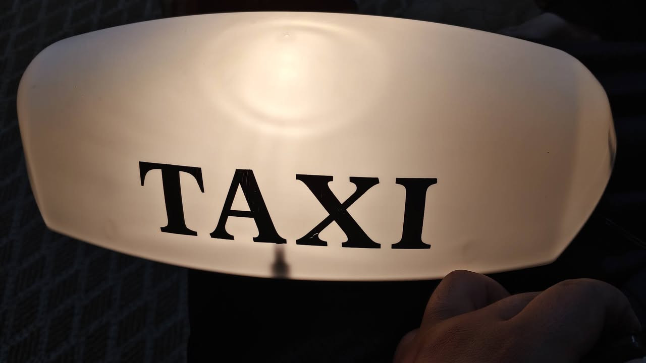 علامة تكسي ابيض لجماعة الخصوصي 😁

7 الف وبالعافية


**إذا كنت صاحب هذا الإعلان وتريد حذفه لأي سبب، رجاءا أرسل رسالة إلى الدعم الفني**