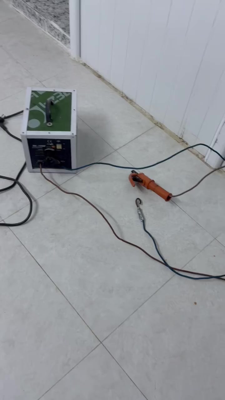 ***********

40 الف
