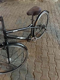 🔹بايسكل حجم ٢٧ للبيع 🔹 نظافته كدامكم مثل ما تشوفون  • بي كير وبي بطيخة...