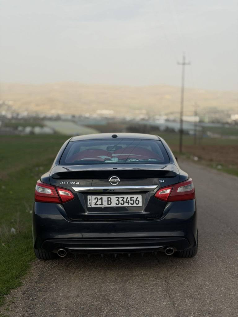 نیسان ئاڵتیما SL مۆدێل 2018سێ پارچه ی پێشی بۆیاخە وقرچێکیشی هه یە  سەنەوی تازەیە ڕادارە کوشن جڵدە وکوشن هیتەرە چوارتایەی لۆکی لەژێردایە .... ژ.م*********** السليمانية, العراق
