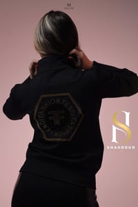 ملابس • للبيع