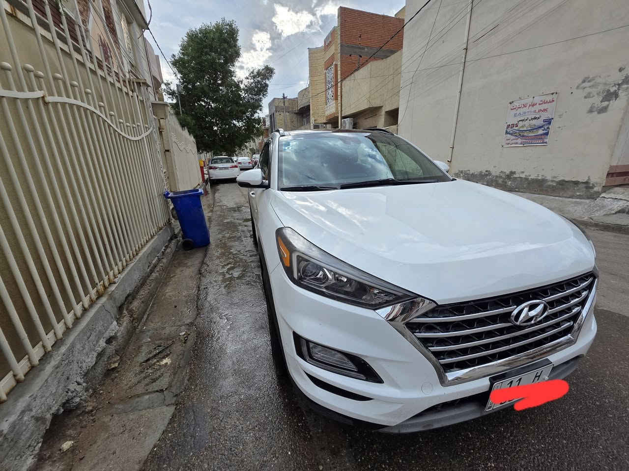 توسان ٢٠١٩ أمريكي  كامل المواصفات فول  ضررها بابتين عكس السائق تبديل اصلي كما موضح في السونار  السياره بأسمي تحويل ثاني يوم مكاني بغداد/حي الجامعه هاتف *********** واتساب اب *********** السعر[ ١٧٣$ ] وبيها مجال حق الضيافه
