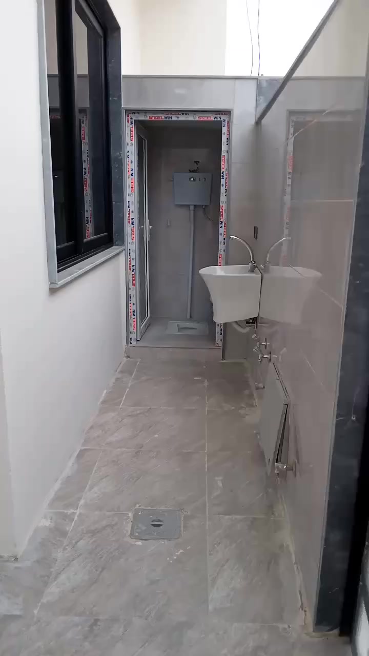 عروض مكتب انوار الخير 
دار للبييع حي الملاين الولى
قرب جامع صواف 
مساحه ١٥٠ متر
طابقيين  طابق الول استقبال ومطبخ وهول وغرفتين نوم
وصحيات طابق ثاني 3غرف نوم 
وصحيات  خدمات كامله ماء كهرباء تبليط  دار زيرو تسليم فوري
زراعي بستان ملك صرف
عنوان المكتب مقابل الكمرك قبل البناء جاهز
***********
***********
