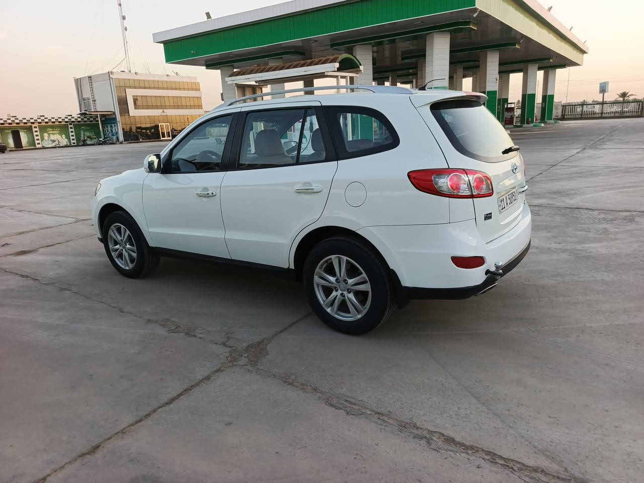 سنتافا ٢٠١١ بصمه فتحه ٦ سلندر ٧ ركاب ٣ قطع تبريد مكفوله من الصيغ والتبديل ولابارد  ماعده الدعميه الخلفيه بيه صبغ قليله مكانه بابل القاسم سعره ١٦٠ وبيه مجال للاستفسار ***********

