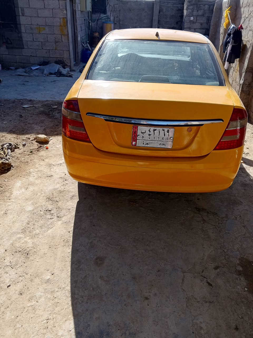 جيلي موبل موديل 12 كير ومحرك شرط مكانه الكوت السياره تعمير جديد سبب خياسات مصفره هيه  وقرامات تحويل مباشر 33 اتصل ***********
