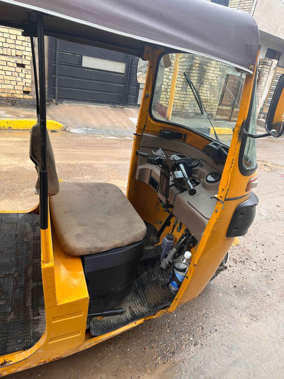 تكتك 20 مرقم انكليزي بأاسمي عنواني بغداد الامين الثانيه سعرها 6,800 للاستفسار  الاتصال على الرقم ***********
