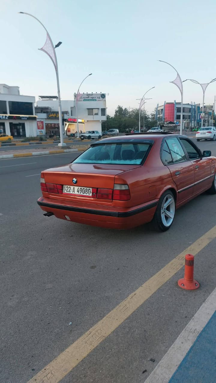 BMW بدون ضربه سلايت مكينه 20 كير عادي سنويه جديد 2030 موديل 91 سعر 53 ( رقم الهاتف ***********)
