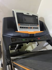 جهاز جري • مستعمل شوية • تحمل ١٥٠كجم