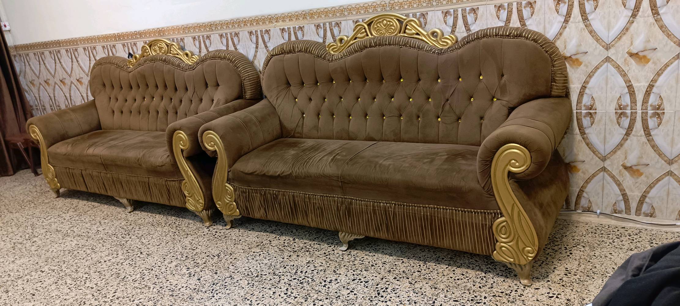 للبيع تخم قنفات كامل، لون جوزي، مستخدم   السعر: 375000 دينار ٫ وبي مجال للشراية 
📍 العنوان: بغداد – الحرية / الدولعي
📞 للتواصل: ***********