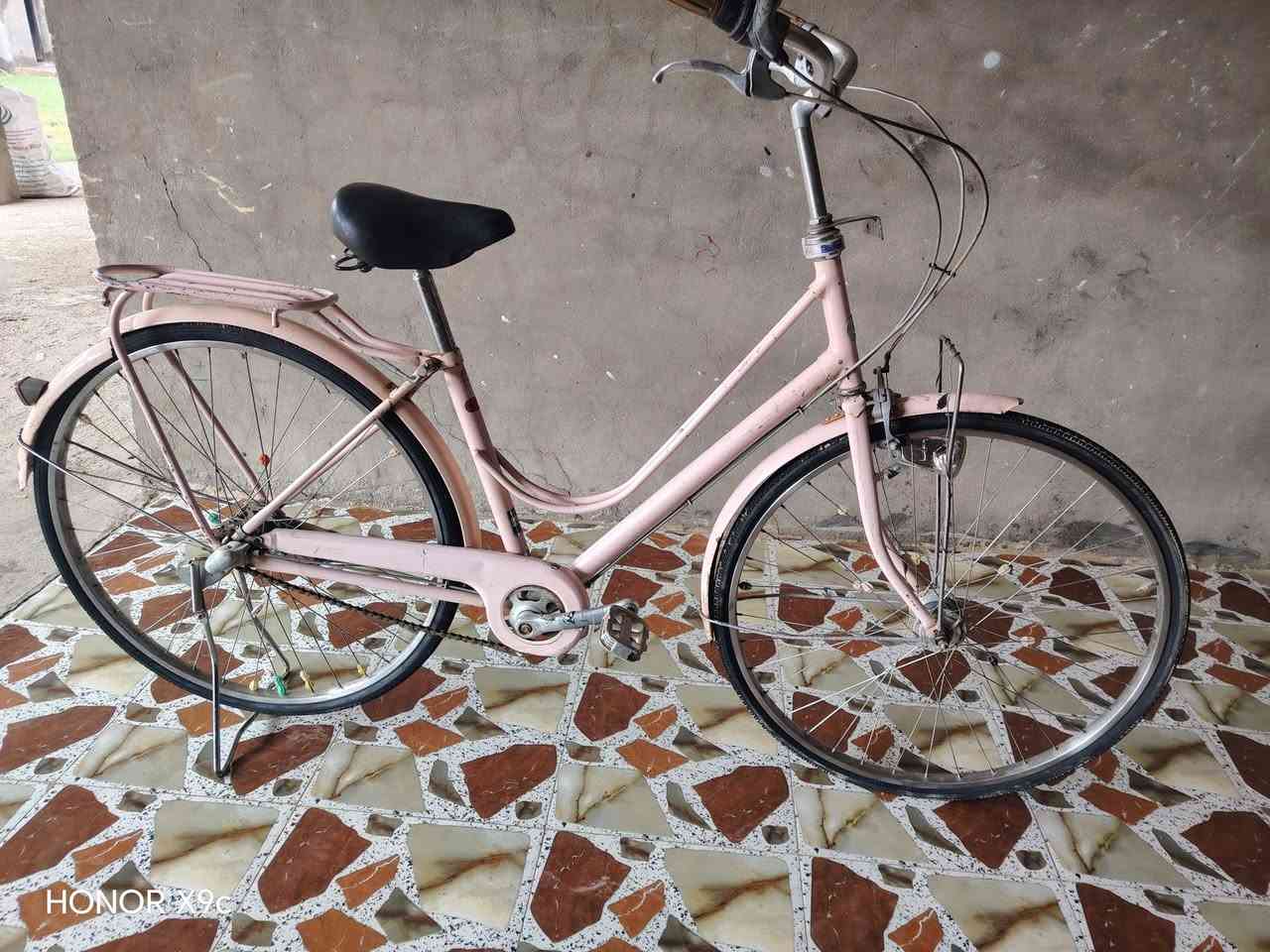 سلام عليكم ورحمة الله وبركاتة باسكل لبيع حجم 27 وسعر خاص باسكل كلش نضيف وحلو وشراي يدخل خاص


**إذا كنت صاحب هذا الإعلان وتريد حذفه لأي سبب، رجاءا أرسل رسالة إلى الدعم الفني**