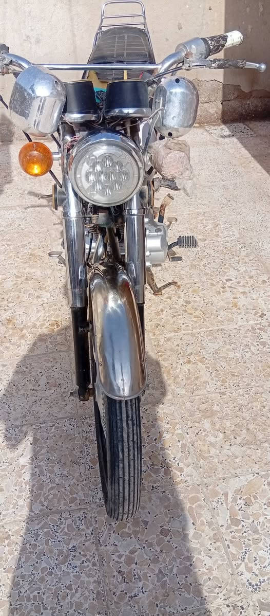 دراجه البيع مكفوله كفاله عامه اوراق أصولي مكينته ما فتوحه
المكان ناصريه قلعه سكر 
***********
