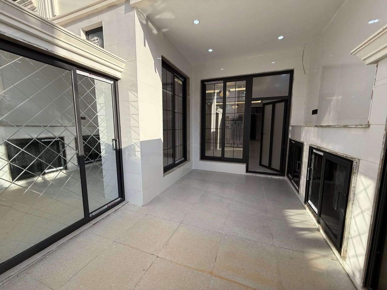 منزلين للبيع في مركز المدينة منطقة 94زانكو فول فول مواصفات
بمساحة 100متر+100متر
كل بيت يتكون من :-3غرف نوم 
صاله 
مطبخ حار و بارد
صحيات
للستفسار والتواصل:-***********_***********
كود 8و50-8و50
#بيع_و_شراء_عقارات_مقاولات #كوردستان_العراق_اربيل_دهوك_زاخۆ #الشعب_الصيني_ماله_حل😂😂 #بسعرمناسب_جدا #creatorsearchinsights
