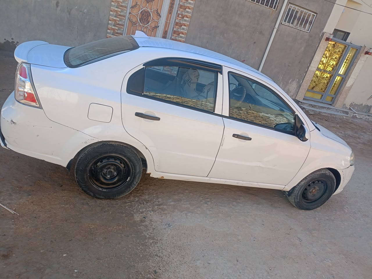 افيوو 2010 سنويه لحد 28 راعيها يريد تحويل رقم نجف مكينه كير كهربائيات جاهزه من كلشي ترايك وين ما يعجبك حداديه وره وكدام جديد شرط على هزه دواخل جديده نفس ما موضح بصور بيها جاملغ وبنيد مبدلات وبيها دحجه باب صدر سعرها 68 وبيها مجال بصيط مكاني النجف ***********
