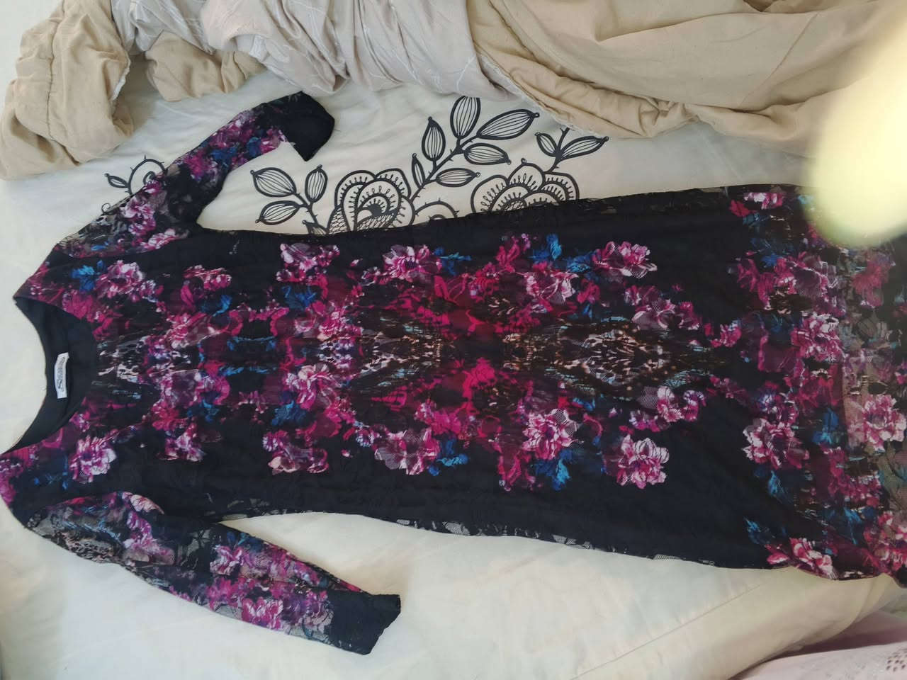 قطع نظيفه للبيع
القطعه على 10 وبيها مجال


**إذا كنت صاحب هذا الإعلان وتريد حذفه لأي سبب، رجاءا أرسل رسالة إلى الدعم الفني**