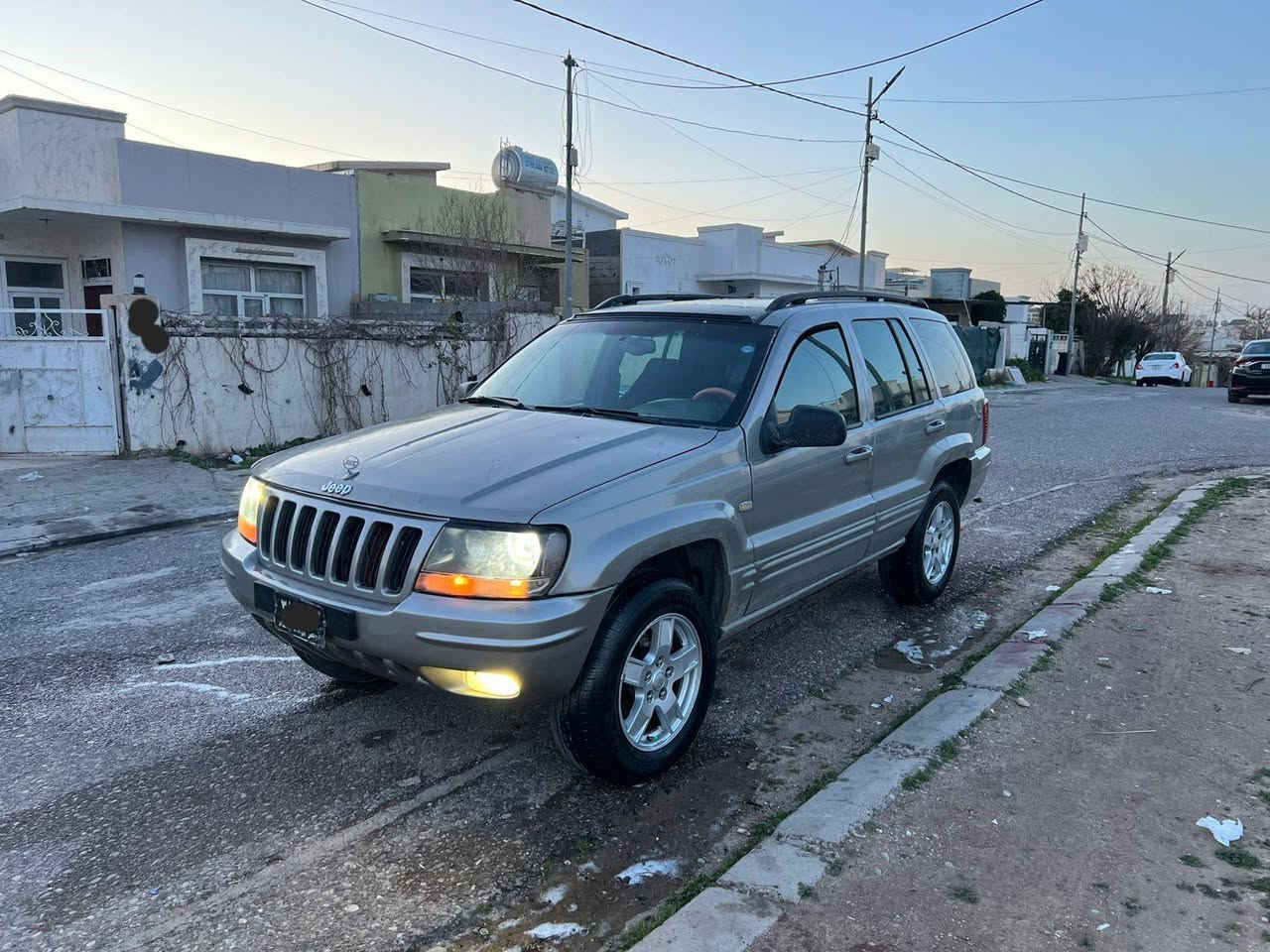 سه ره تا به ناوی خوا..شوین هه ولیر
سوپاس بوئه دمینی گروپ.جیب.مودیل
2000هه زار رقم بغدا  ئارم مکینه فی فیتی کمل کاره بای کیجکان یش ده کات وه ک بیلاد مواصفات فول فول لیدراو دعمی نیه مکینه گئرتوندوتولی کاره بای به شه رت مشته ری تیل که له خزمه تم
*********** أربيل, العراق
