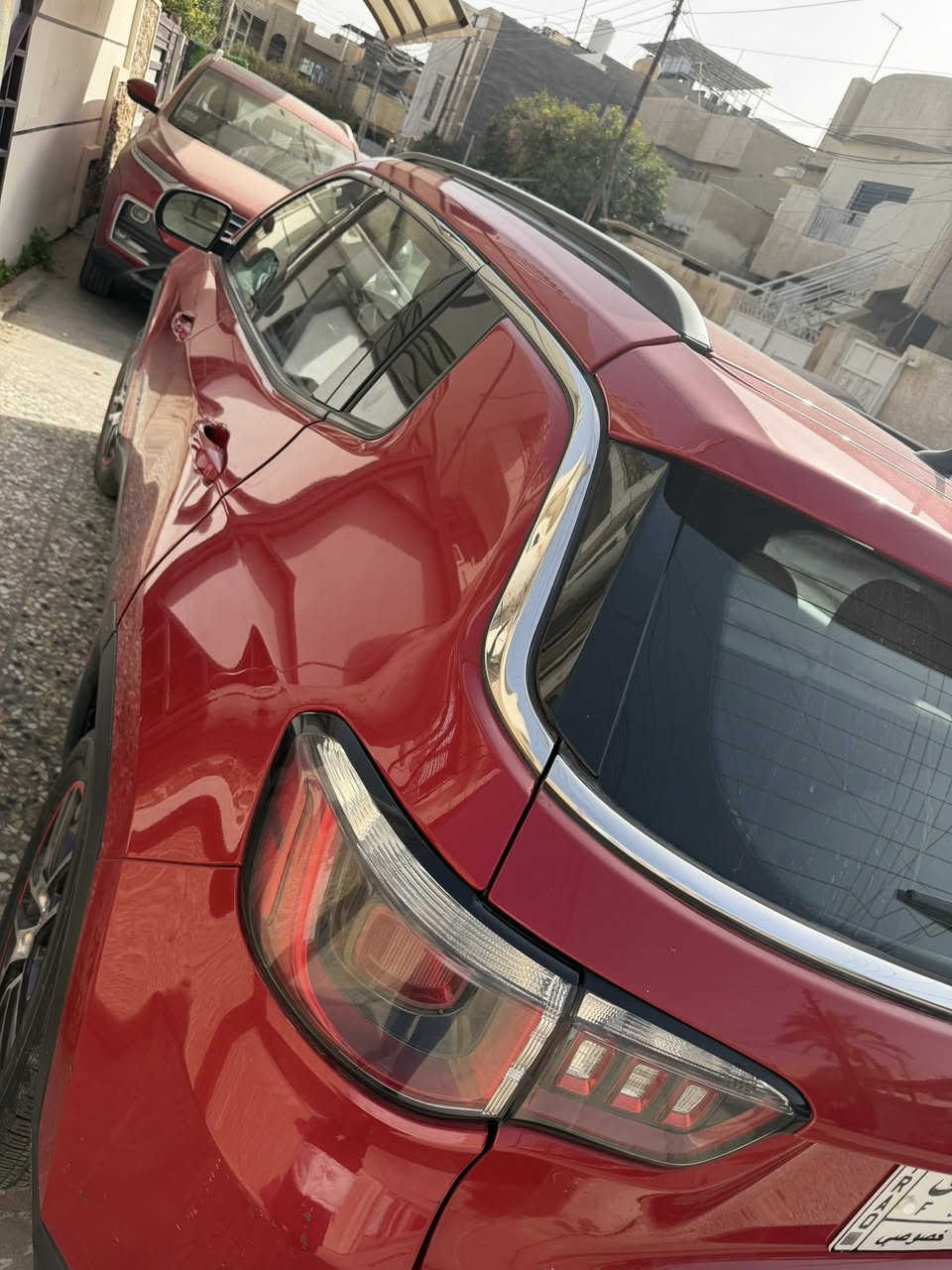 سلام عليكم جيب كومباس ٢٠١٨ ماشيه ٥٤ الف بانوراما وجلد حادثه خفيف صبغ جاملغ وبنيد مكينه كير صدر كامله رقم بغداد مكانه بغداد الكرخ رايده ب ١٢٥  
***********
